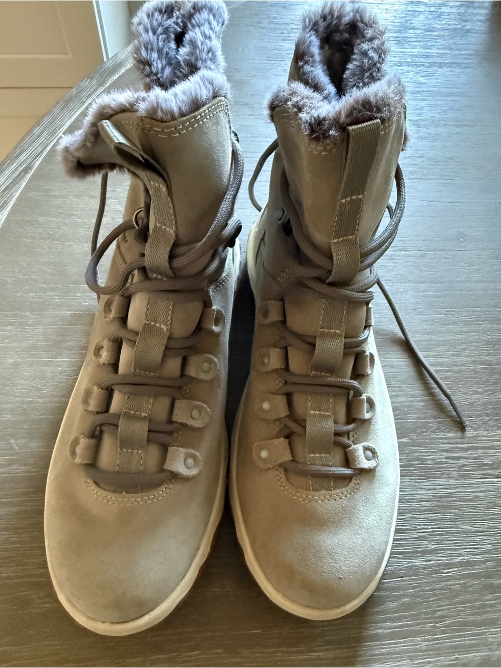 Women's Faux-Fur Lined Suede Winter Ankle Boots in Taupe